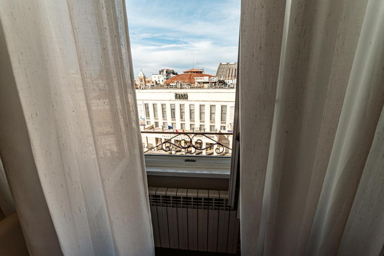 Downtown Luxury B&B - Termini Train Station Roma Exterior foto
